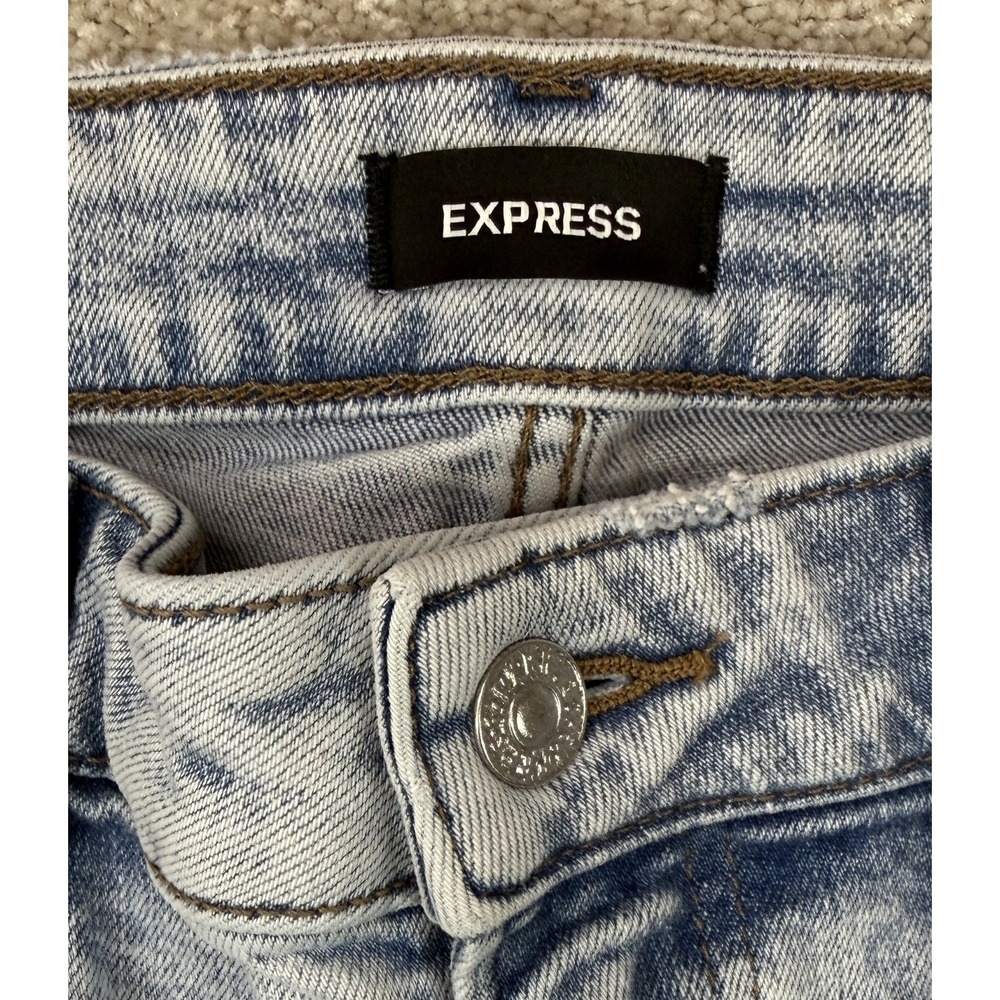 EXPRESS Boyfriend Mid Rise Stretch Women's Size 8r Light Wash Distressed Jeans - Picture 3 of 8